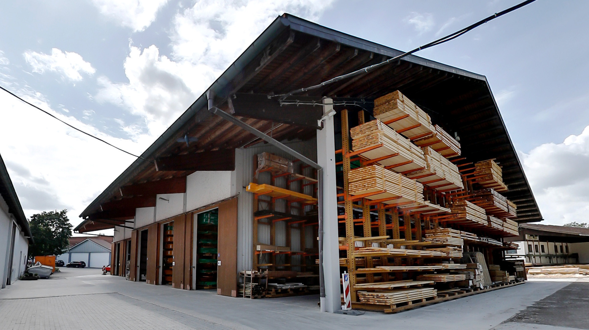 Lagerflächen von Holz Liebl 