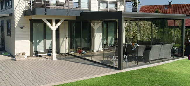 Moderne Terrassenüberdachungen aus Alu und Glas